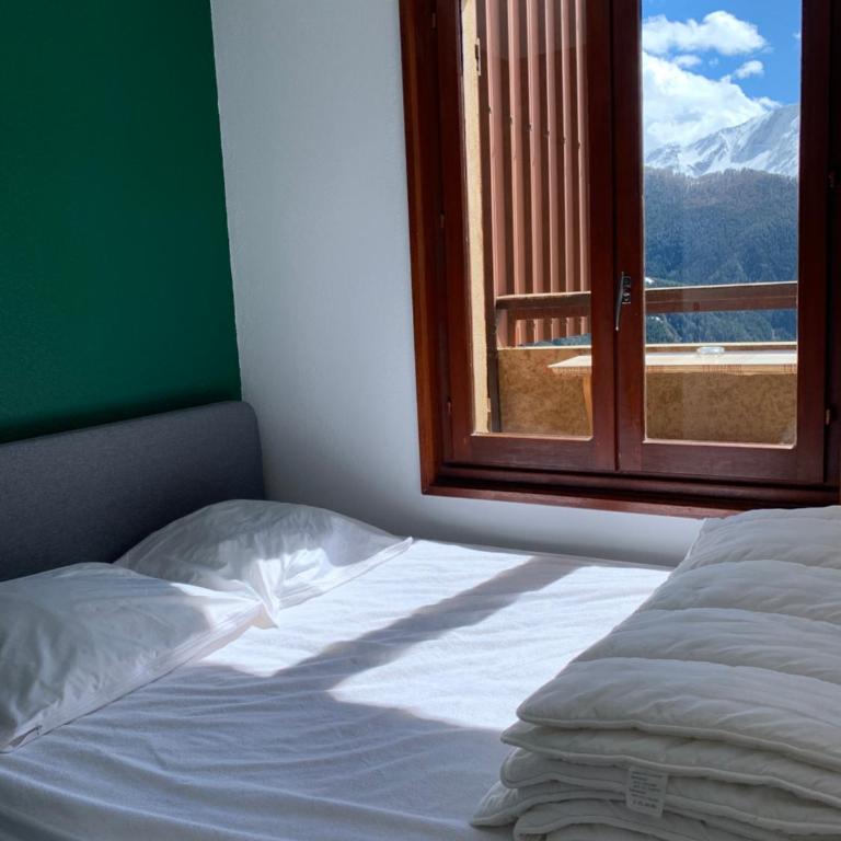 Cocon chaleureux, avec vue et au calme - Appartement 1 Chambre avec Balcon et Vue sur les Montagnes - 10