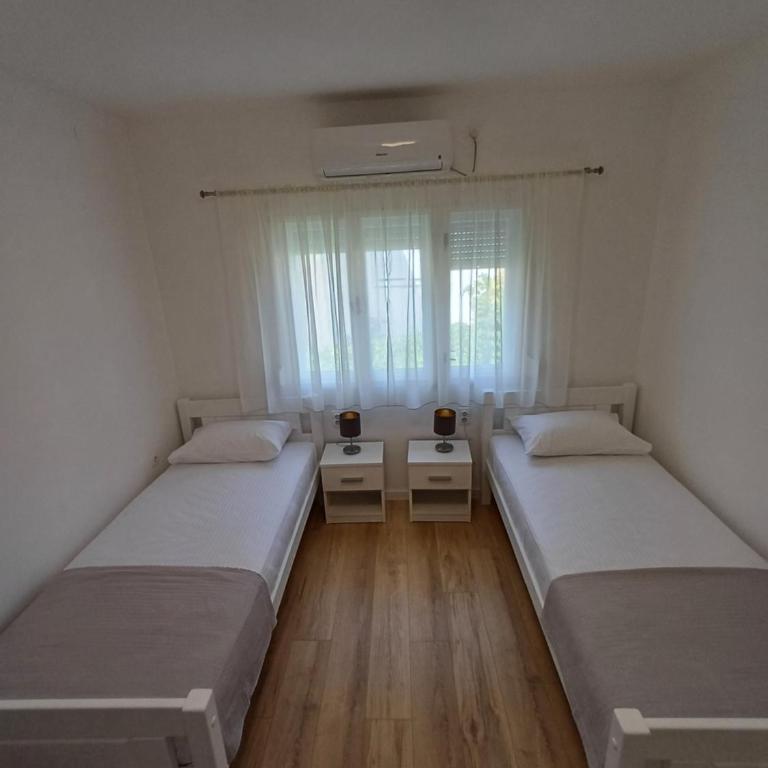 Guest House Mostar - Dvokrevetna Soba sa Zasebnim Krevetima - 15