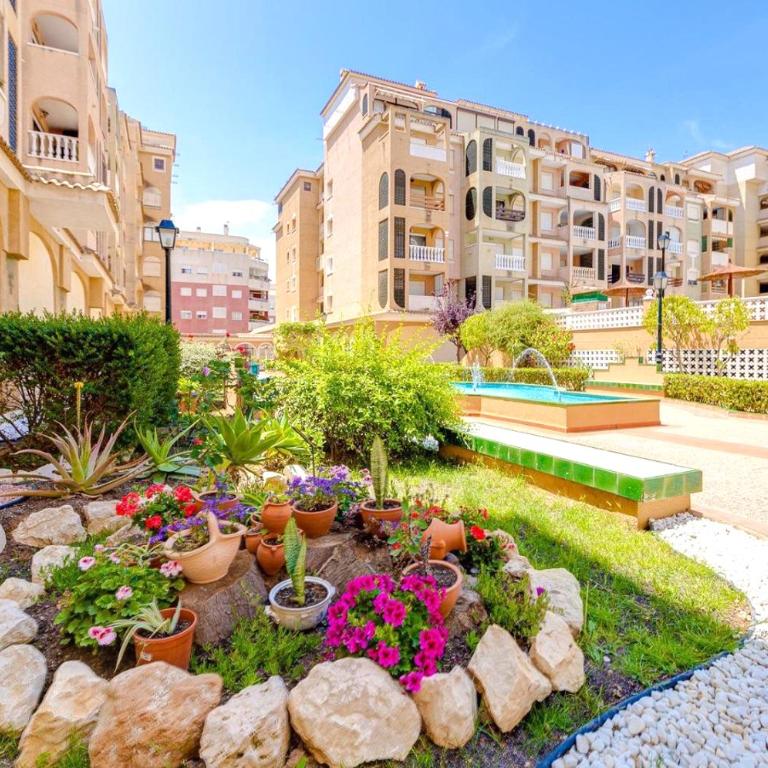 Sunny Apartment in Torrevieja - Apartamento de 2 dormitorios - 2