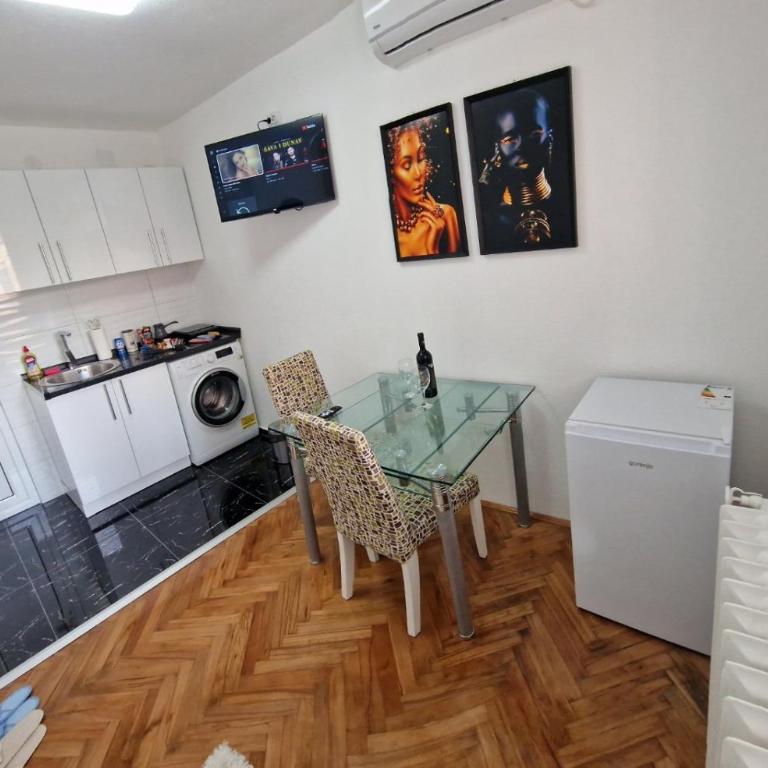 Zara Lux 2 - One-Bedroom Apartment - 1