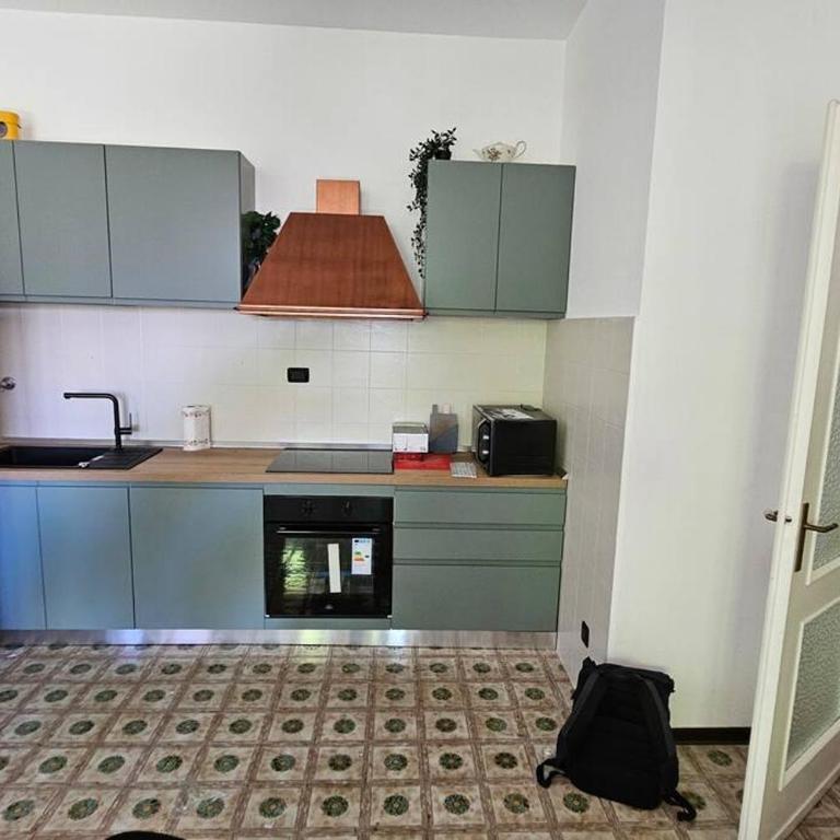 Ai Piani d'Invrea vicino al mare con giardino - Appartamento con 2 Camere da Letto - 4
