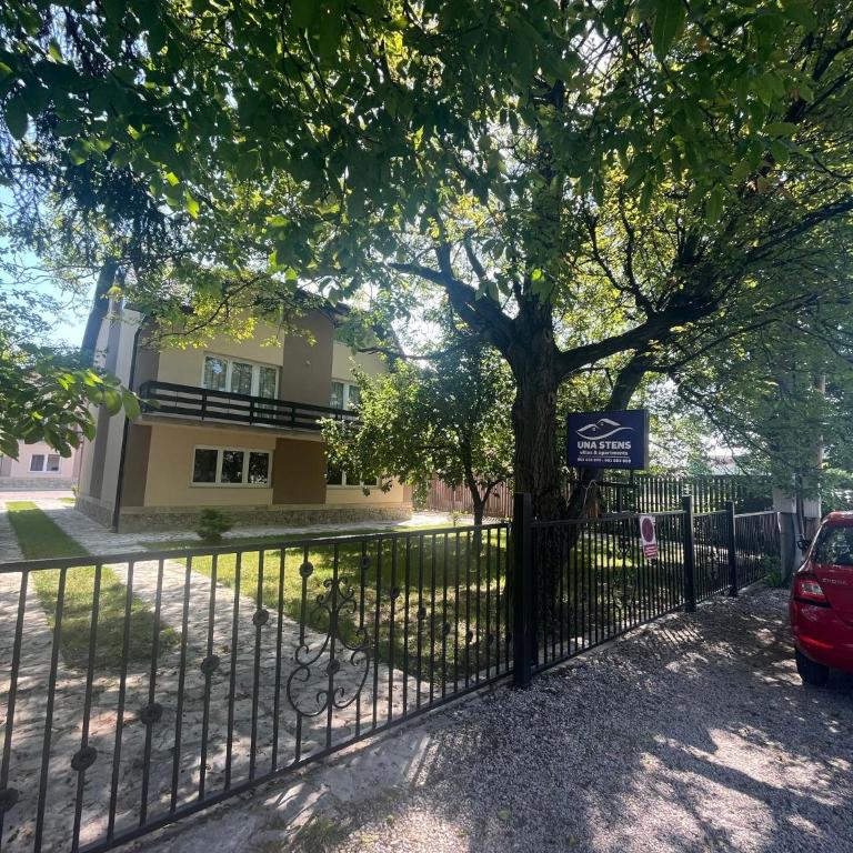 Big City House - Villa - 2