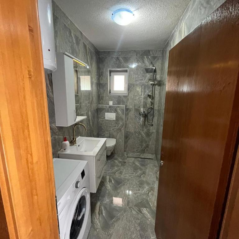 Big City House - Villa - 22