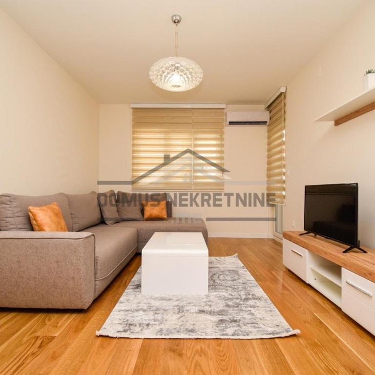Central point Udoban stan u elitnom dijelu Podgorice - Apartman sa 1 Spavaćom Sobom - 25