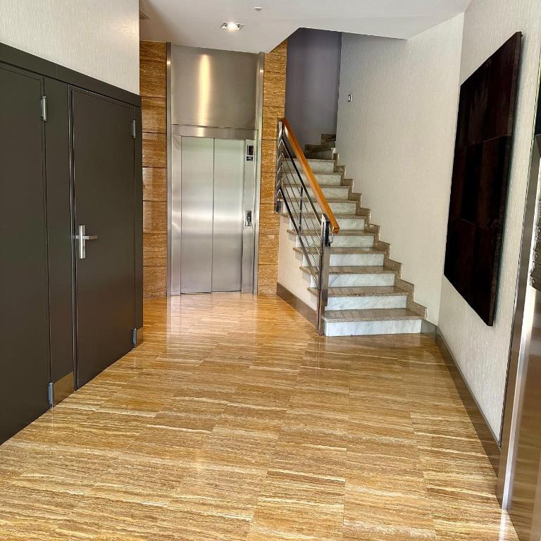 Atico con terraza sanxenxo a 5 mn playa del silgar - Apartamento de 2 dormitorios - 6