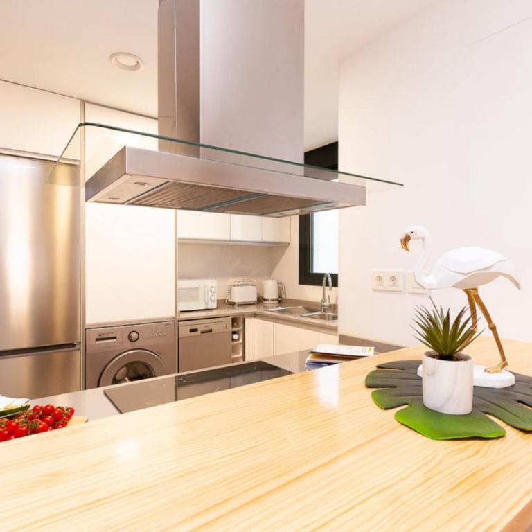 Torrevieja City Center plus parking - Apartamento de 3 dormitorios - 5