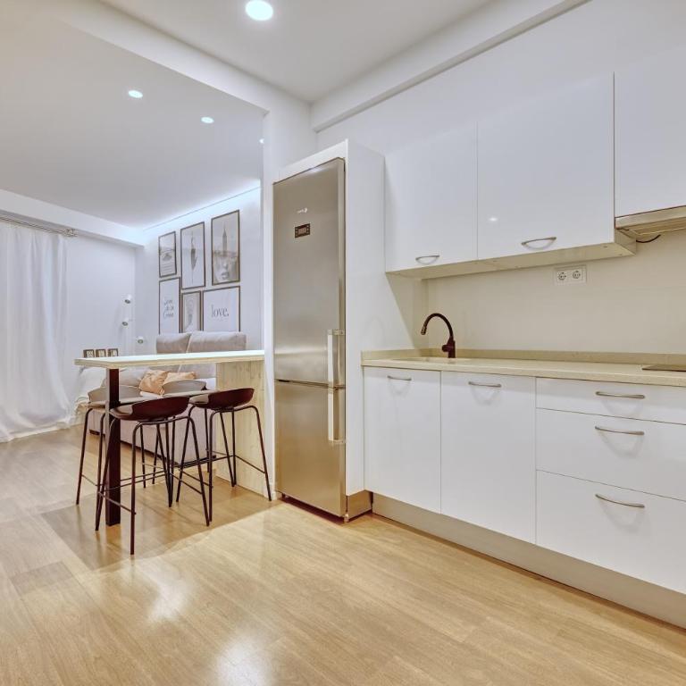Apartamento Alma de Navarreria by Clabao - Two-Bedroom Apartment - 10