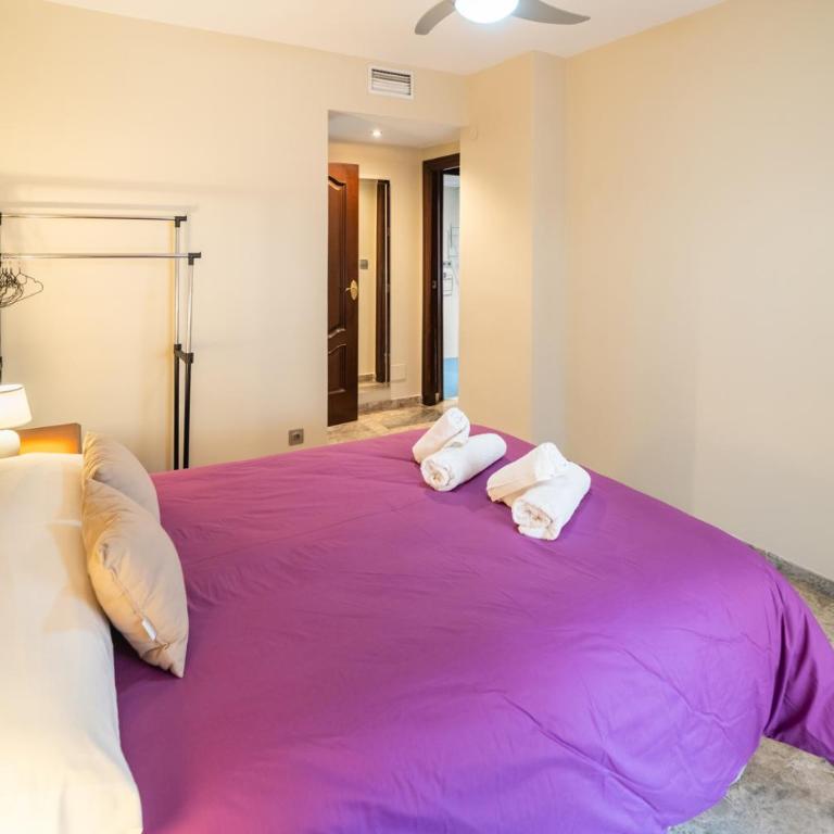 Gran apartamento centro Córdoba con parking gratis - Three-Bedroom Apartment - 40