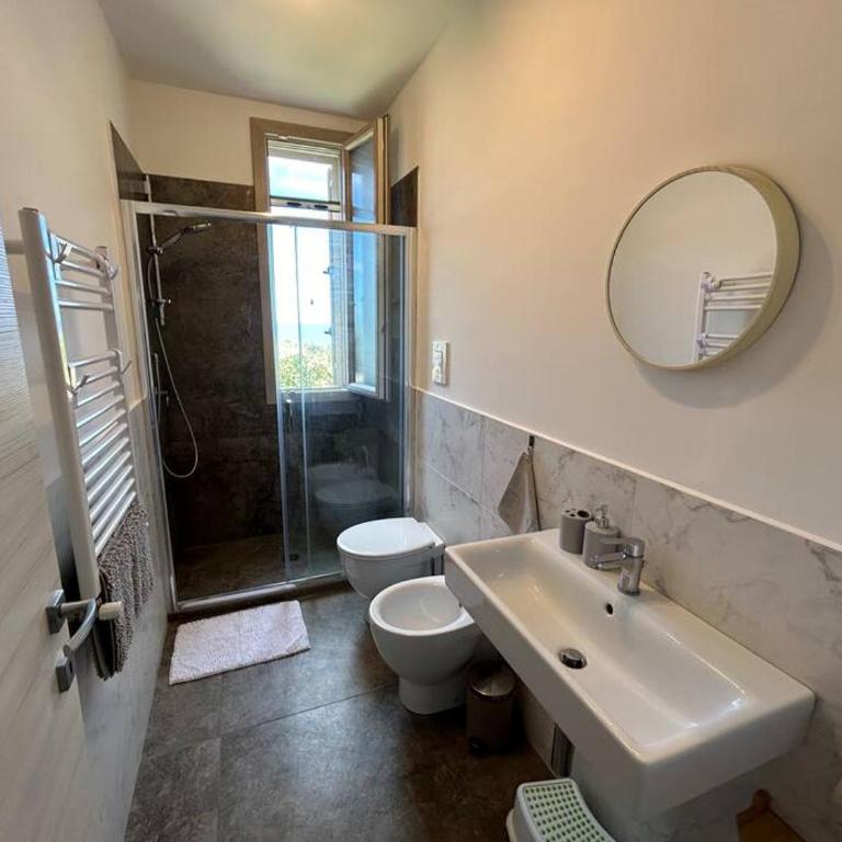 Sunset Holiday House - Two-Bedroom House - 10
