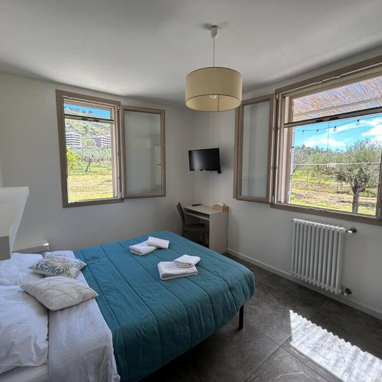 Sunset Holiday House - Two-Bedroom House - 11