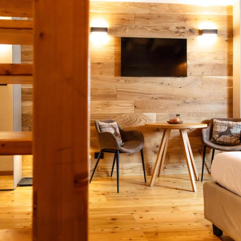 Hotel Relais Des Glaciers - Adults Only - Camera Matrimoniale Deluxe con Vasca - 4