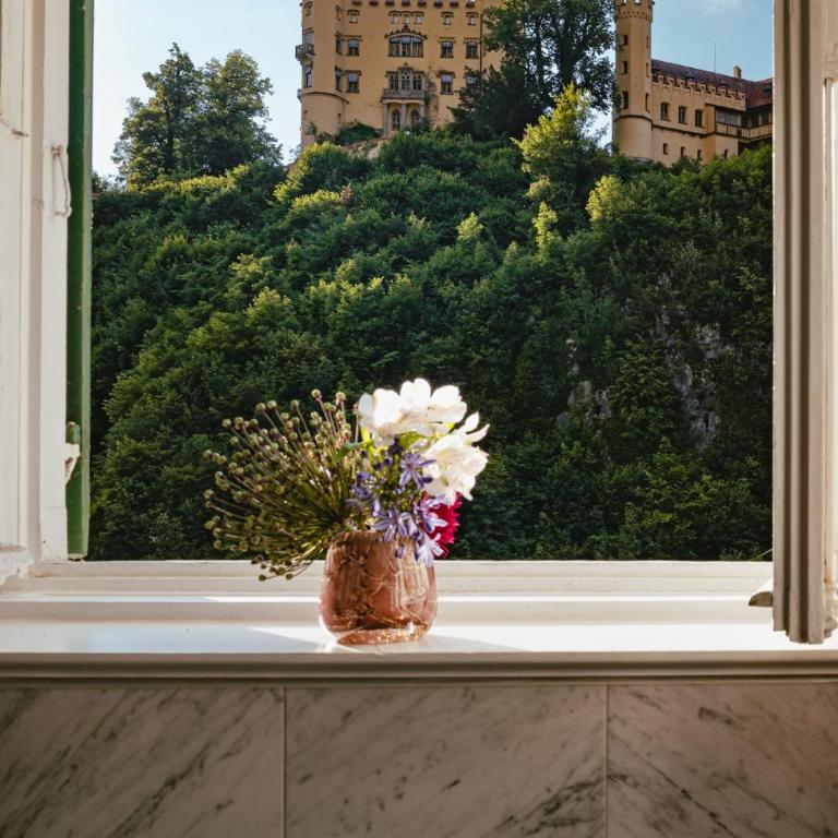 AMERON Neuschwanstein Alpsee Resort & Spa - Doppelzimmer - Jägerhaus - 9