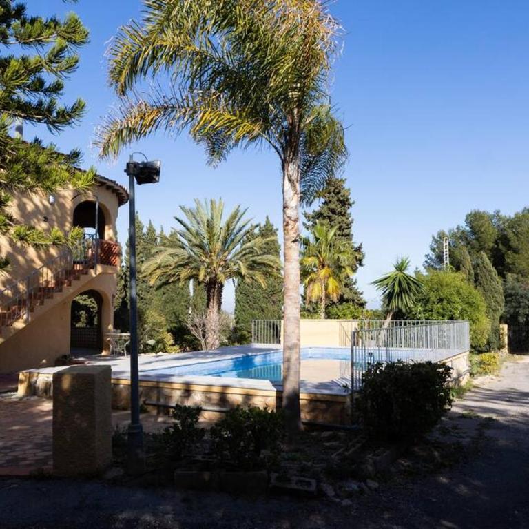 Chalet Con Piscina Privada - Apartment - 9