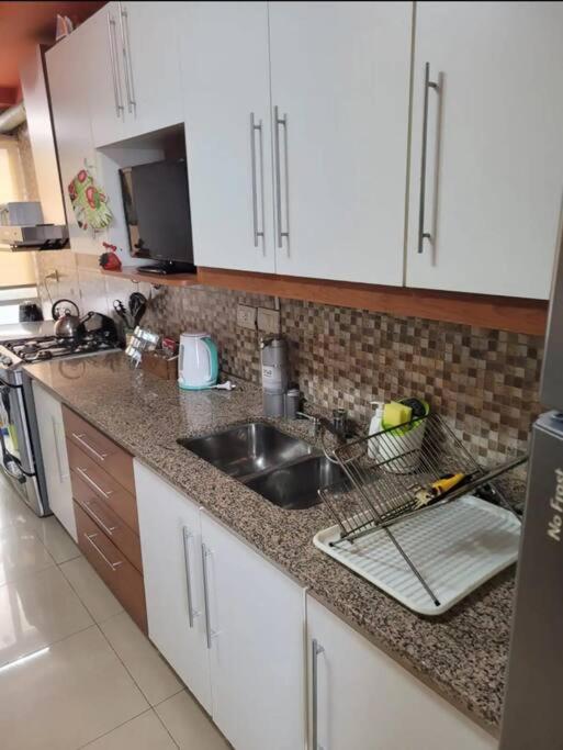 Departamento 2 dormitorios, a metros de hospital - Apartamento de 2 dormitorios - 19