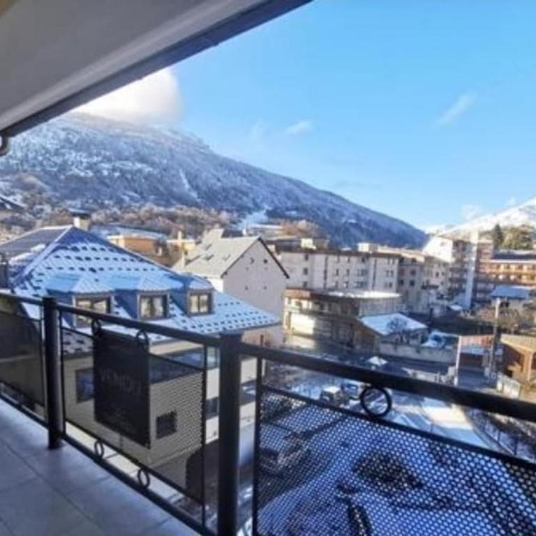 3 rooms duplex with balcony - Appartement - 1