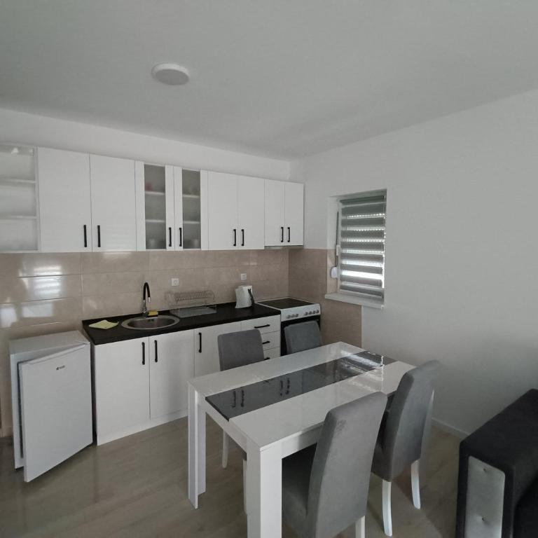 Apartman Petrovic 4 - Apartman sa 1 Spavaćom Sobom - 10