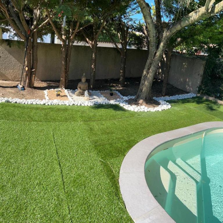 Studio jacuzzi à l'abri des vents - Two-Bedroom House - 21