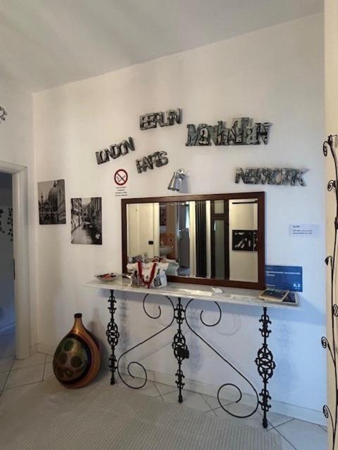 Appartamento incantevole a Parma - Two-Bedroom Apartment - 1