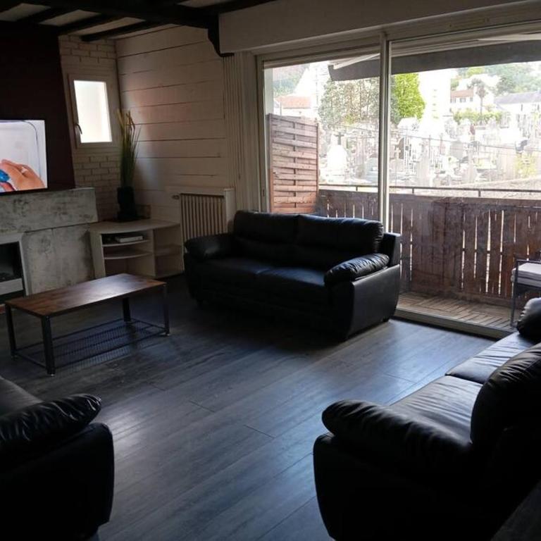 Sanctuaire Lourdes 180 M2 duplex 5 chambres 15 voyageurs 10 lits balcon - Apartment - 39