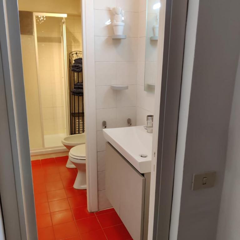 Affreschi con vista Ducale - Appartamento con 2 Camere da Letto - 16