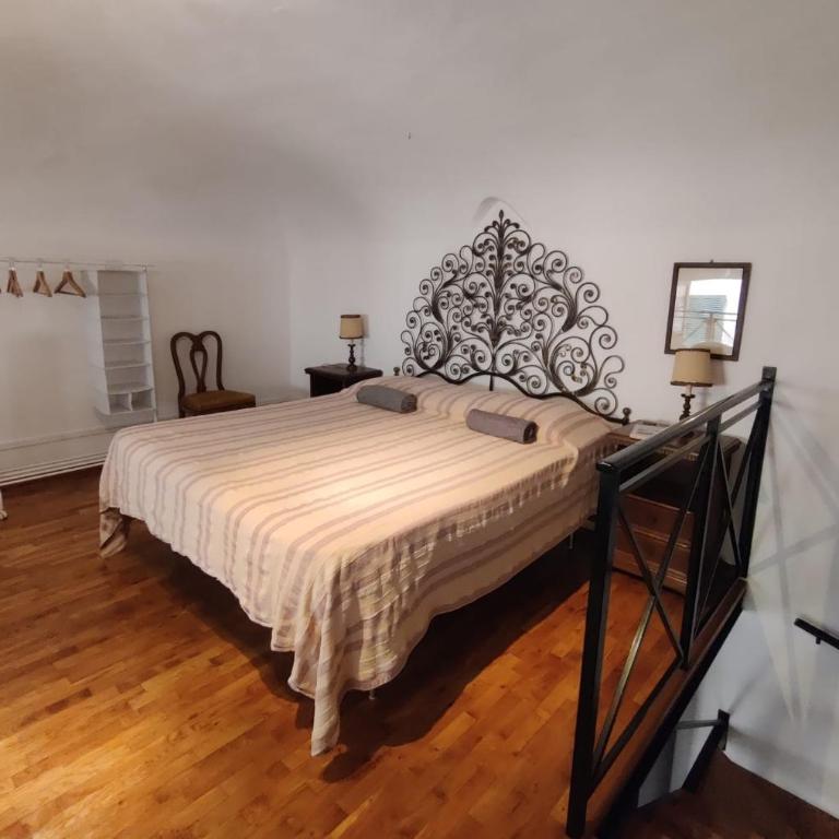 Affreschi con vista Ducale - Appartamento con 2 Camere da Letto - 8