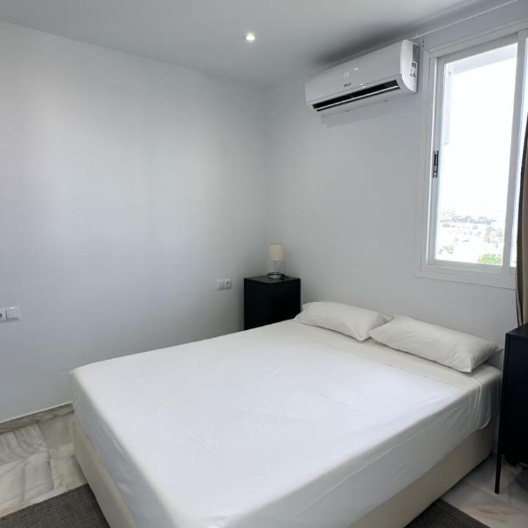 Apt Buenavista en Torremolinos increíbles vistas hacia Málaga 5min del centro y muy cerca de la playa - Apartamento de 1 dormitorio - 10