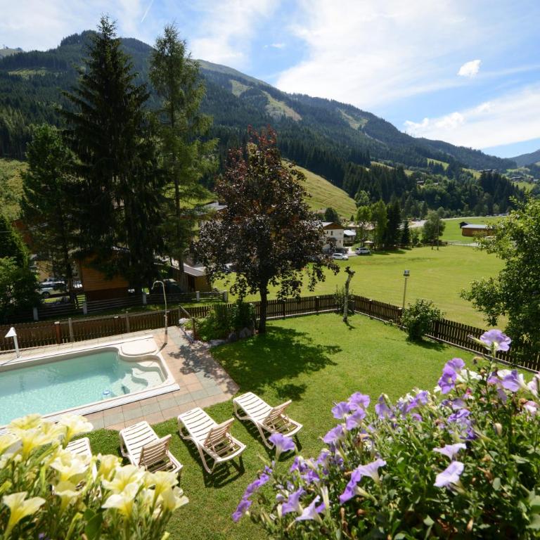 Hotel Barbarahof Saalbach - Apartment mit 1 Schlafzimmer, Balkon und Bergblick - Nebengebäude - 1