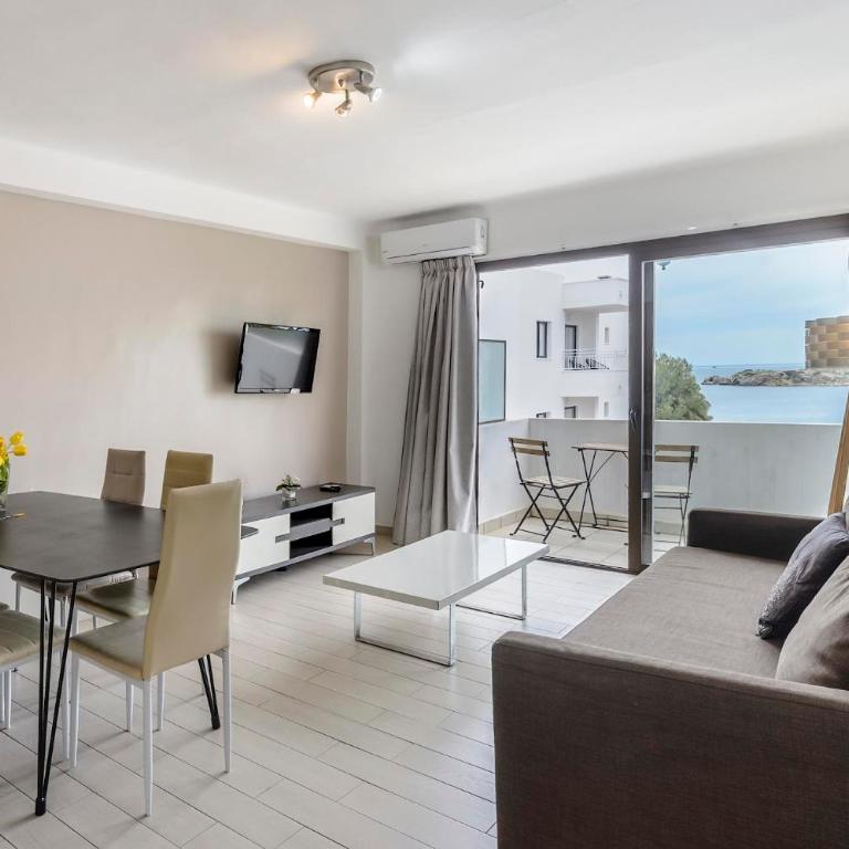 Apartamentos Esmeralda Ibiza - Apartamento con vistas al mar - 3