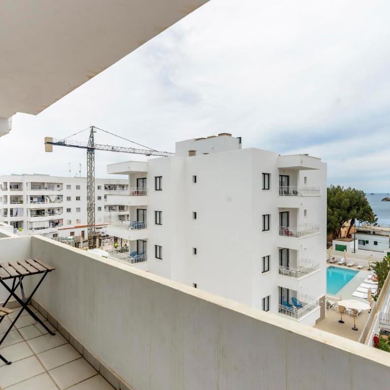 Apartamentos Esmeralda Ibiza - Apartamento con vistas al mar - 10