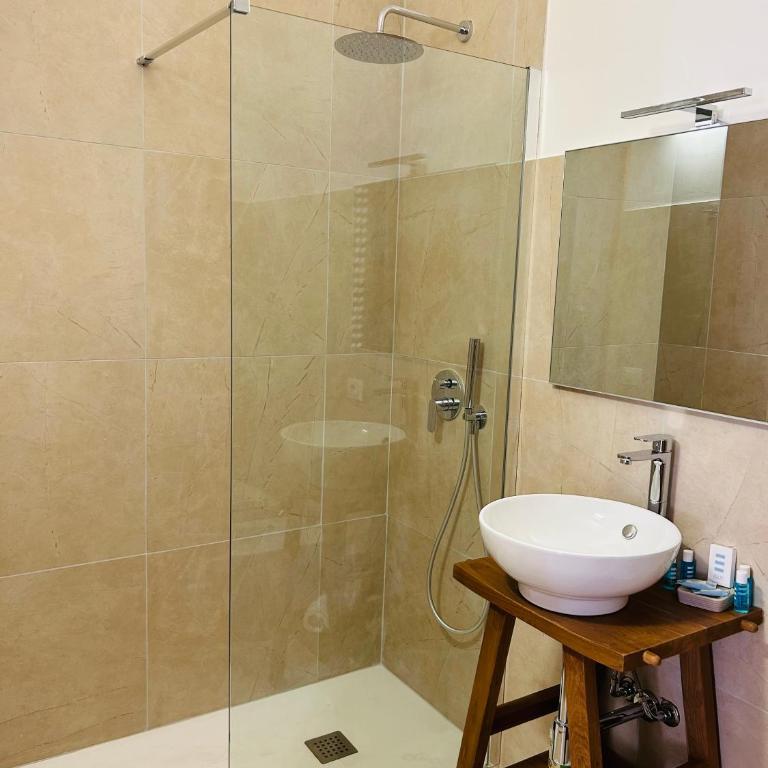 Nettuno Apartment - Two-Bedroom Apartment - 10