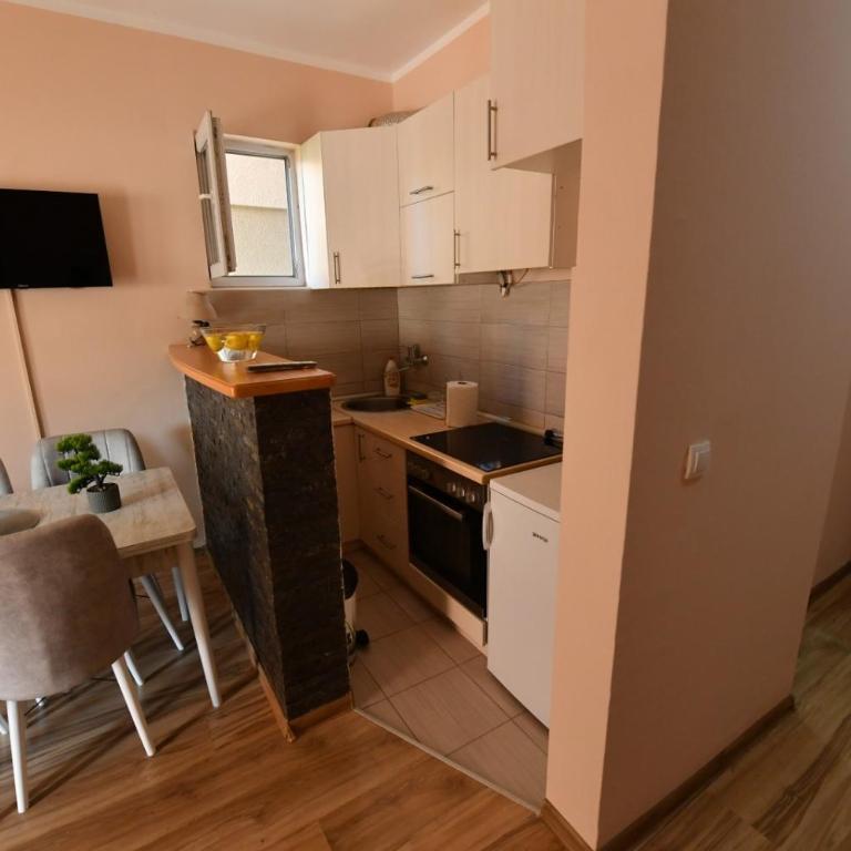 Apartman Poezija - Apartment mit 1 Schlafzimmer - 12