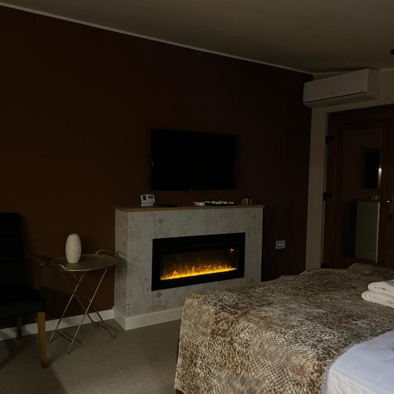 Face 2 Center SUBOTICA - Double Room with Spa Bath - 5