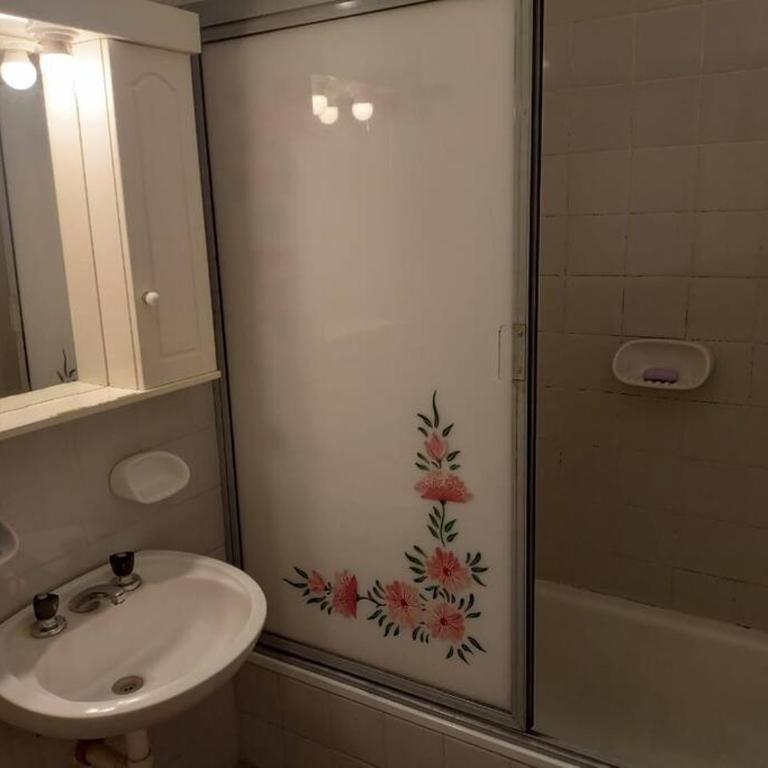 Villa Crespo balcón cochera frente Movistar Arena - Two-Bedroom Apartment - 10