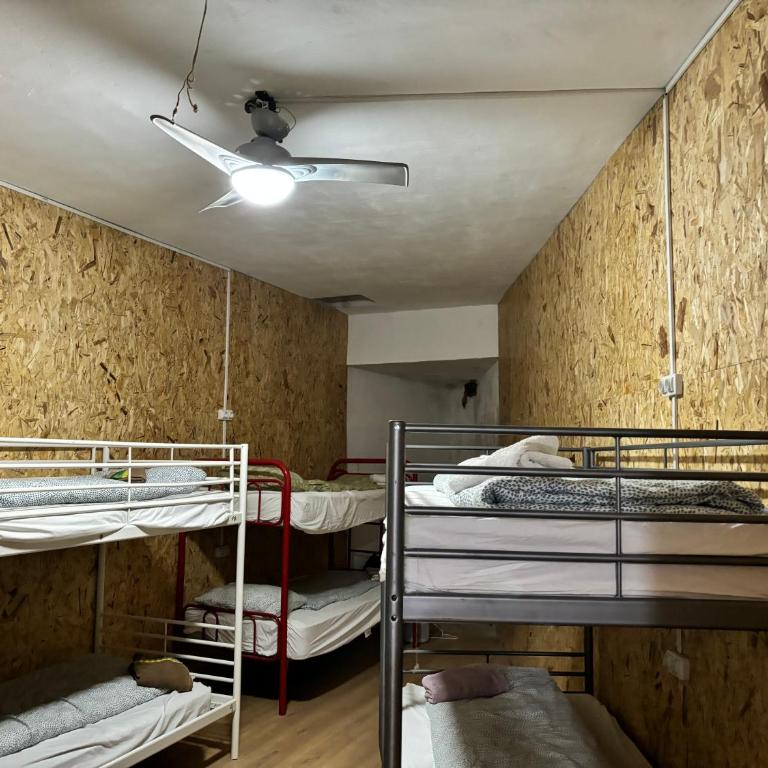 Backpackers La Gaditana - Single Bed in Dormitory Room - 8