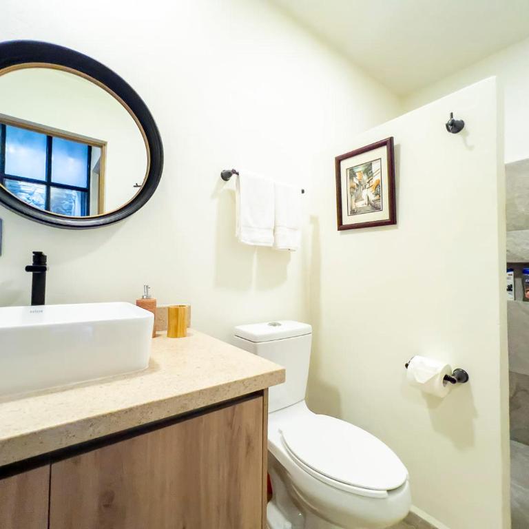 Modern Apartment Steps from main plaza - Apartamento - 24