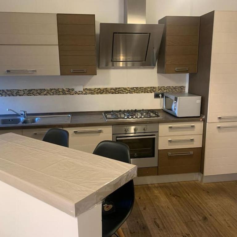 Bellissimo Appartamento- metro Battistini - Vaticano - 120mq - Appartamento con 3 Camere da Letto - 12