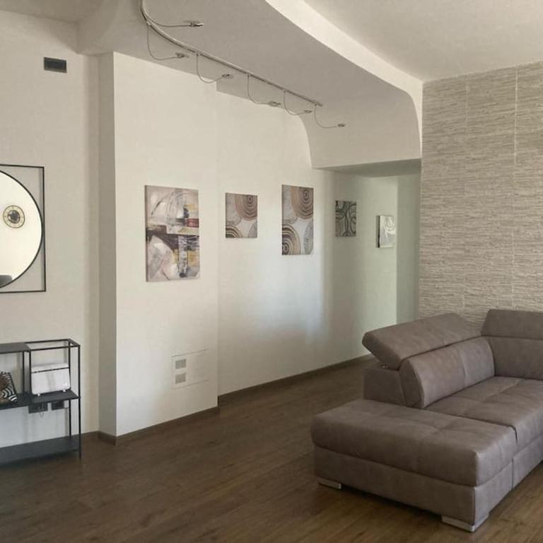 Bellissimo Appartamento- metro Battistini - Vaticano - 120mq - Appartamento con 3 Camere da Letto - 25