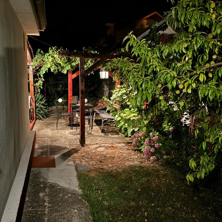 Rustik 2 - Apartman sa 1 Spavaćom Sobom - 1