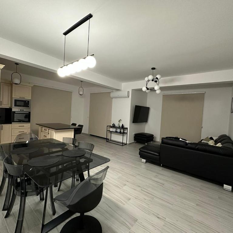 Ocean View Ulcinj - Apartman sa 3 Spavaće Sobe - 2