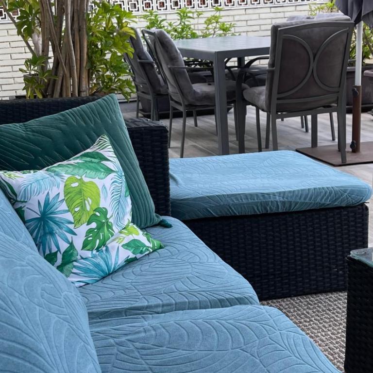 Spacious Penthouse with big private terrace & view - Three-Bedroom Apartment - 26
