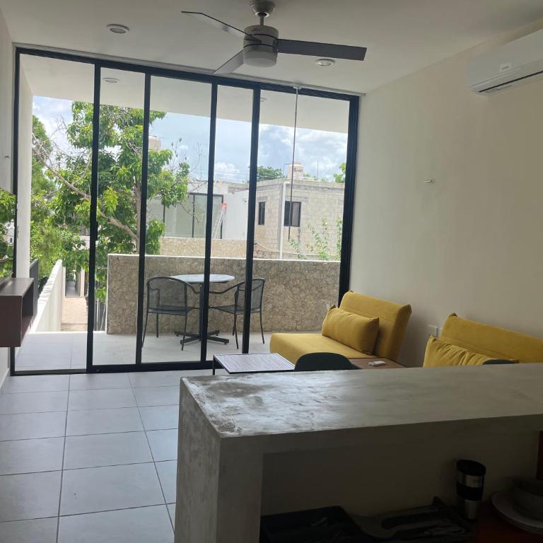 Casa Itzae Hotel Boutique - Deluxe One-Bedroom Apartment with Garden View - 15