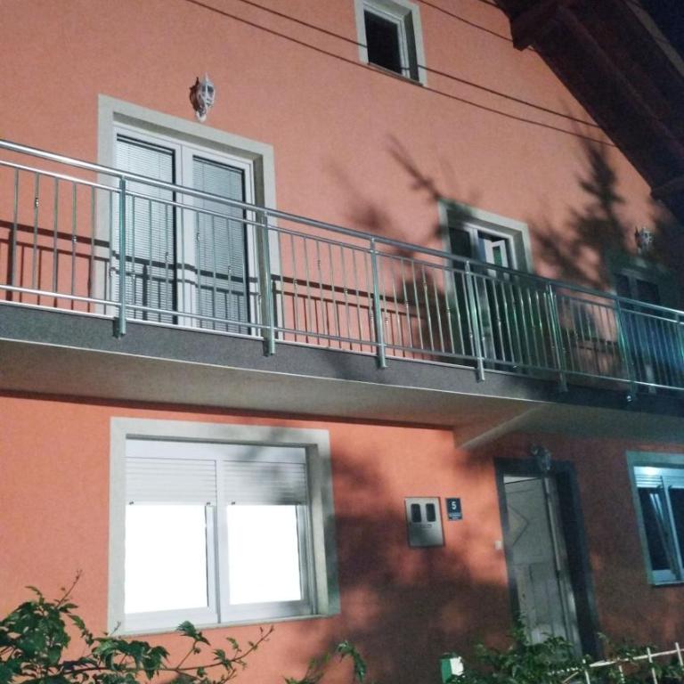 Apartman Leki - Apartman sa 3 Spavaće Sobe - 12