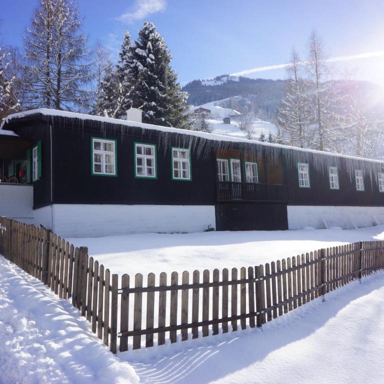 Privates Alpenchalet mit Außensauna - Ferienhaus - 12