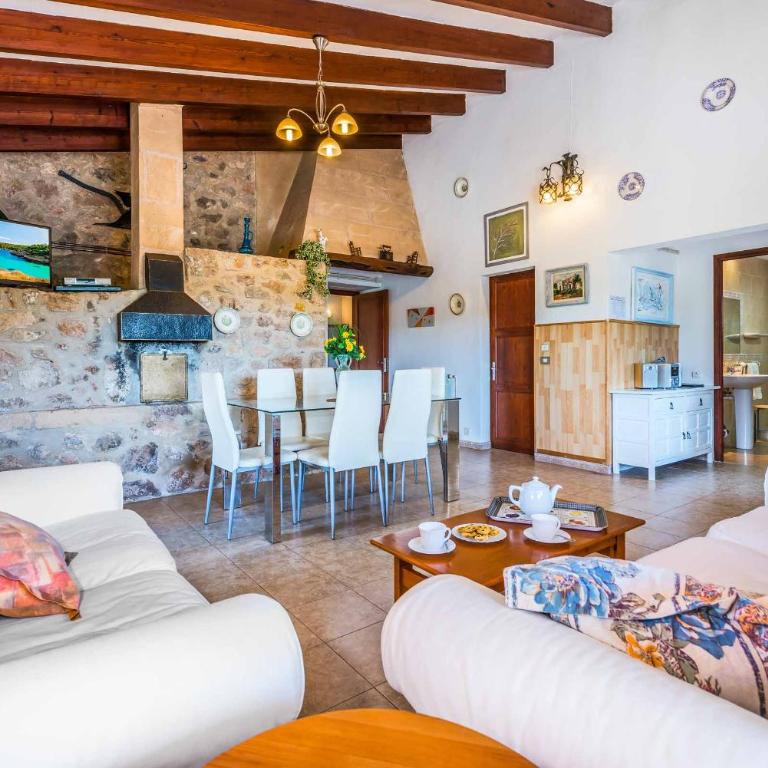 Can Papalaya - Three-Bedroom Villa - 13