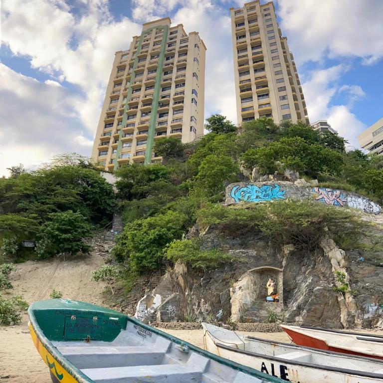 Espectacular vista a la playa el Rodadero - Apartamento de 2 dormitorios - 27