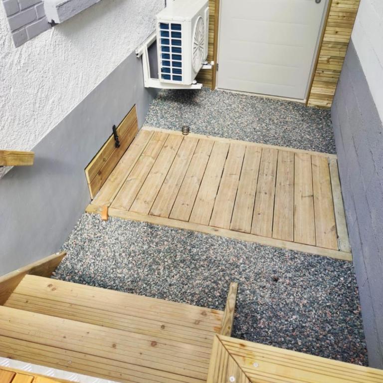 Le cosy charmeur Climatisé avec patio - One-Bedroom Apartment - 3