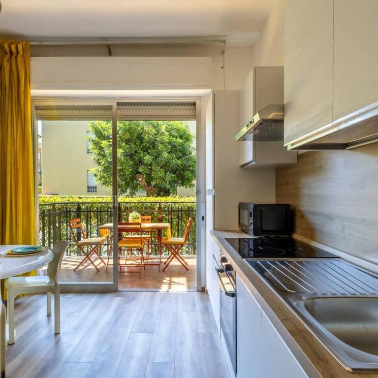 Stiloso bilocale terrace+parking - Appartamento con 1 Camera da Letto - 40