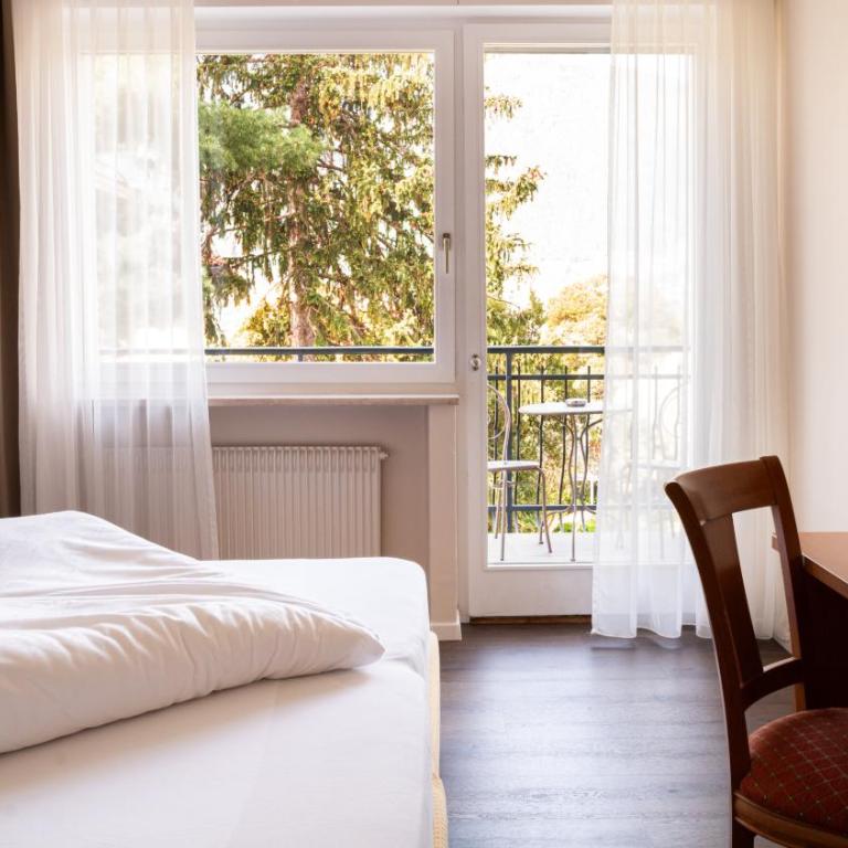 Hotel Villa Laurus - Camera Matrimoniale Standard con Balcone - Flair - 6