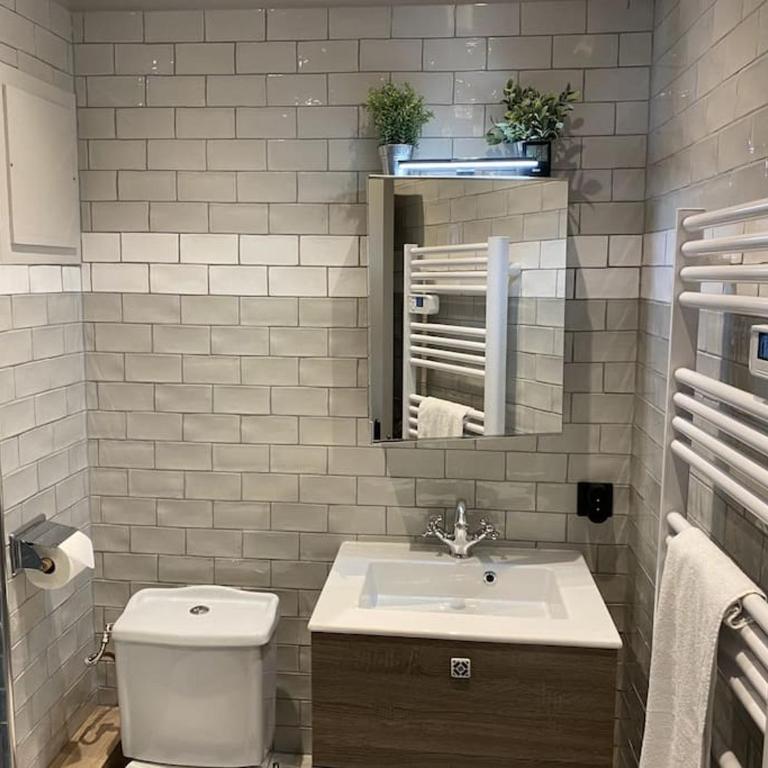 Studio lumineux avec balcon proche Tête d'Or - Appartamento con 1 Camera da Letto - 15