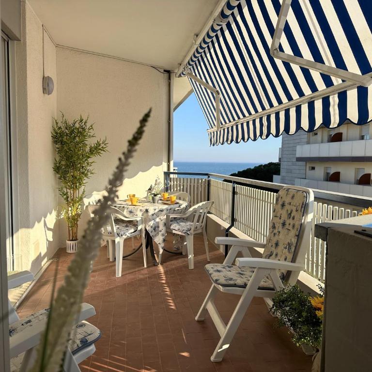 Residence Eva - Appartamento con 2 Camere da Letto e Balcone - 21